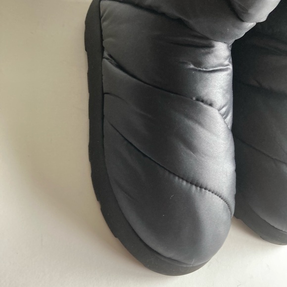 New Plumestudio Luna Black Nylon Pillow Puffy Slip On Booties Size EUR39, US 8.5 - Picture 9 of 16